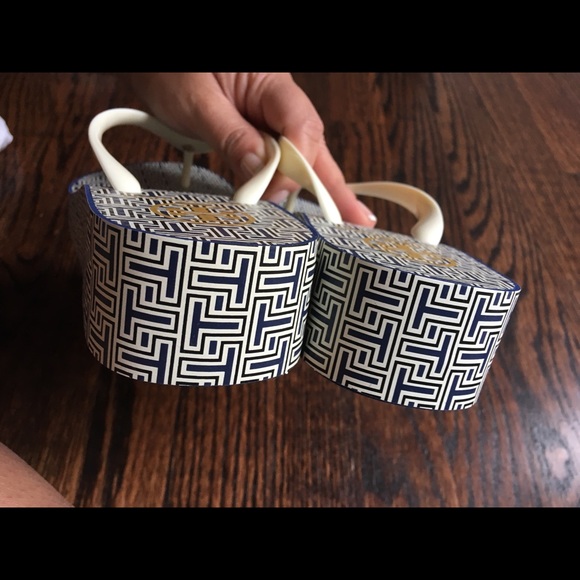 TORY BURCH Sandals - Picture 3 of 7